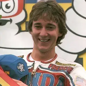 Freddie Spencer e la storia del paraschiena moto
